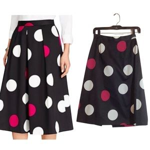 Talbots pleated black skirt with pink and white dots and lining size 2